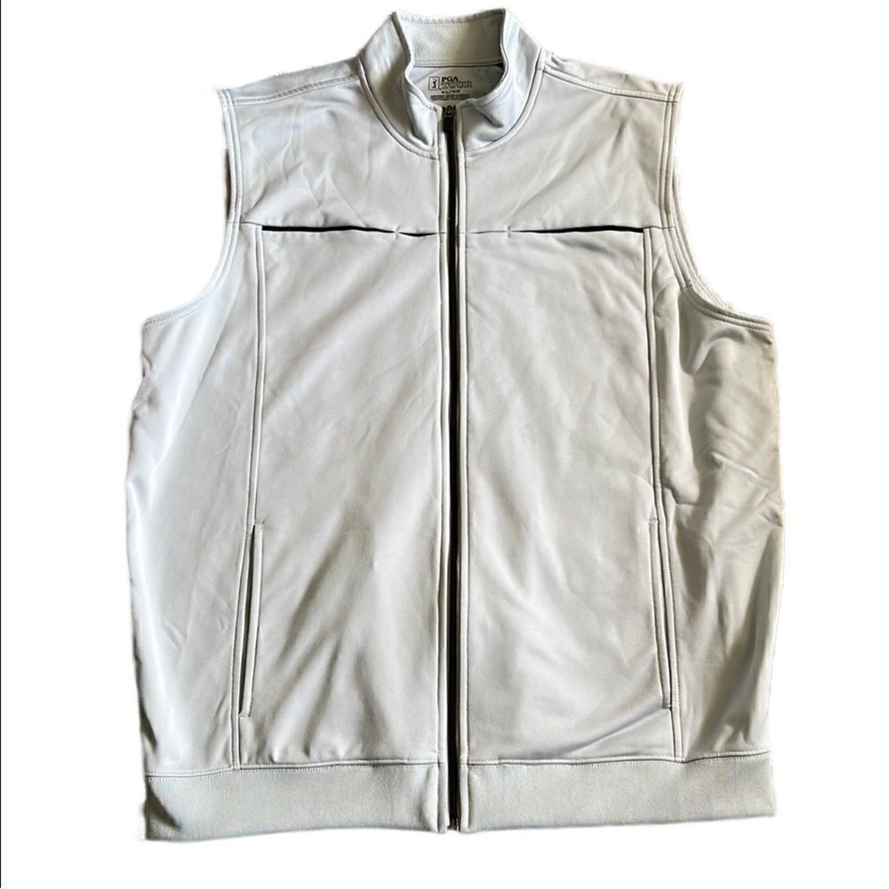 XL PGA Tour Grey Vest w Fleece Lining to Keep You Comfy for that That Hole in 1!
